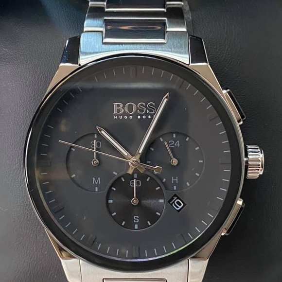 Hugo Boss Men’s Peak Chronograph Watch
Case Size: 44mm
MSRP: $598 - Picture 9 of 10